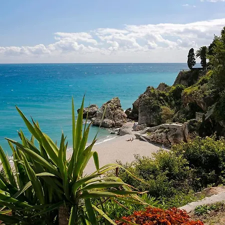 Daire Edf Tahiti Nerja